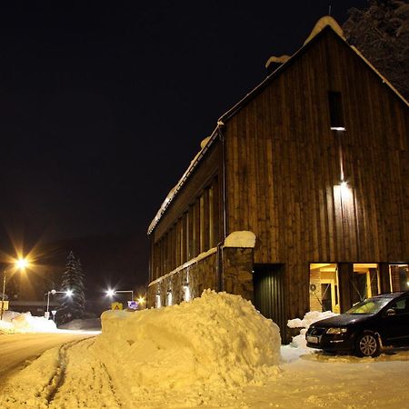 Krakonosova Dilna "Woodhaus" Aparthotel Špindlerŭv Mlýn Eksteriør bilde