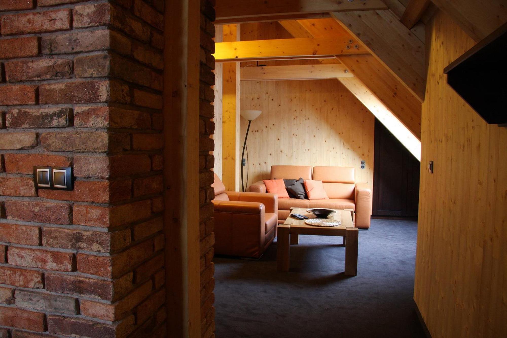 Krakonosova Dilna "Woodhaus" Aparthotel Špindlerŭv Mlýn Eksteriør bilde