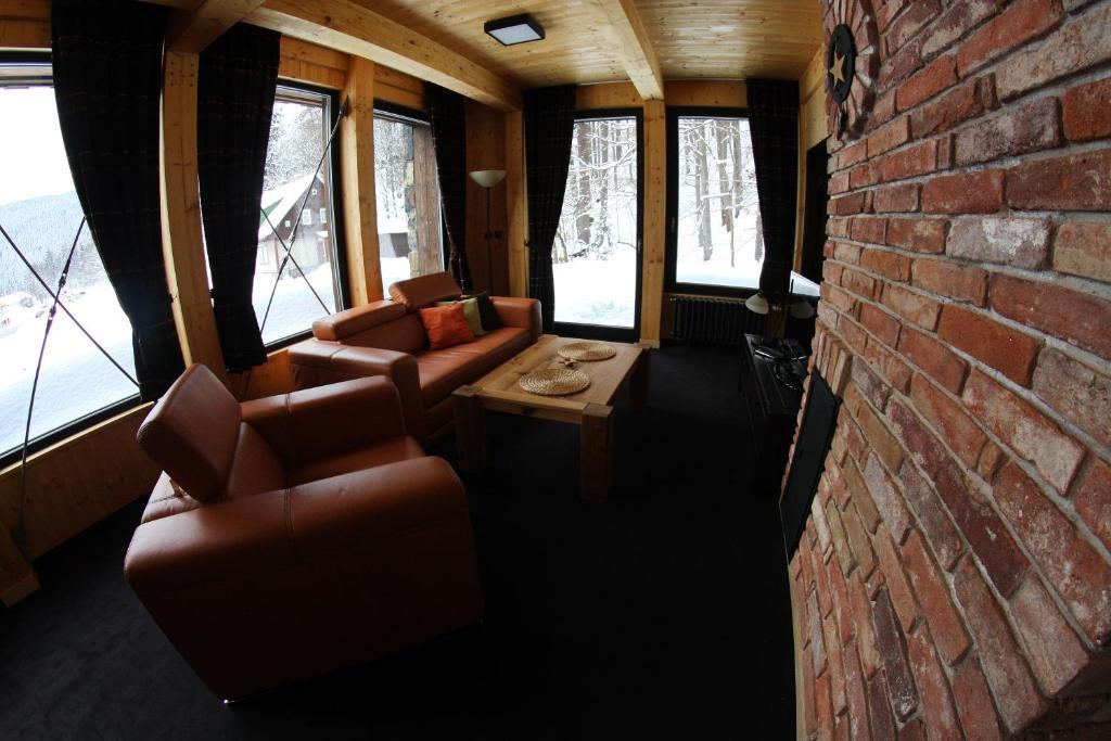 Krakonosova Dilna "Woodhaus" Aparthotel Špindlerŭv Mlýn Eksteriør bilde